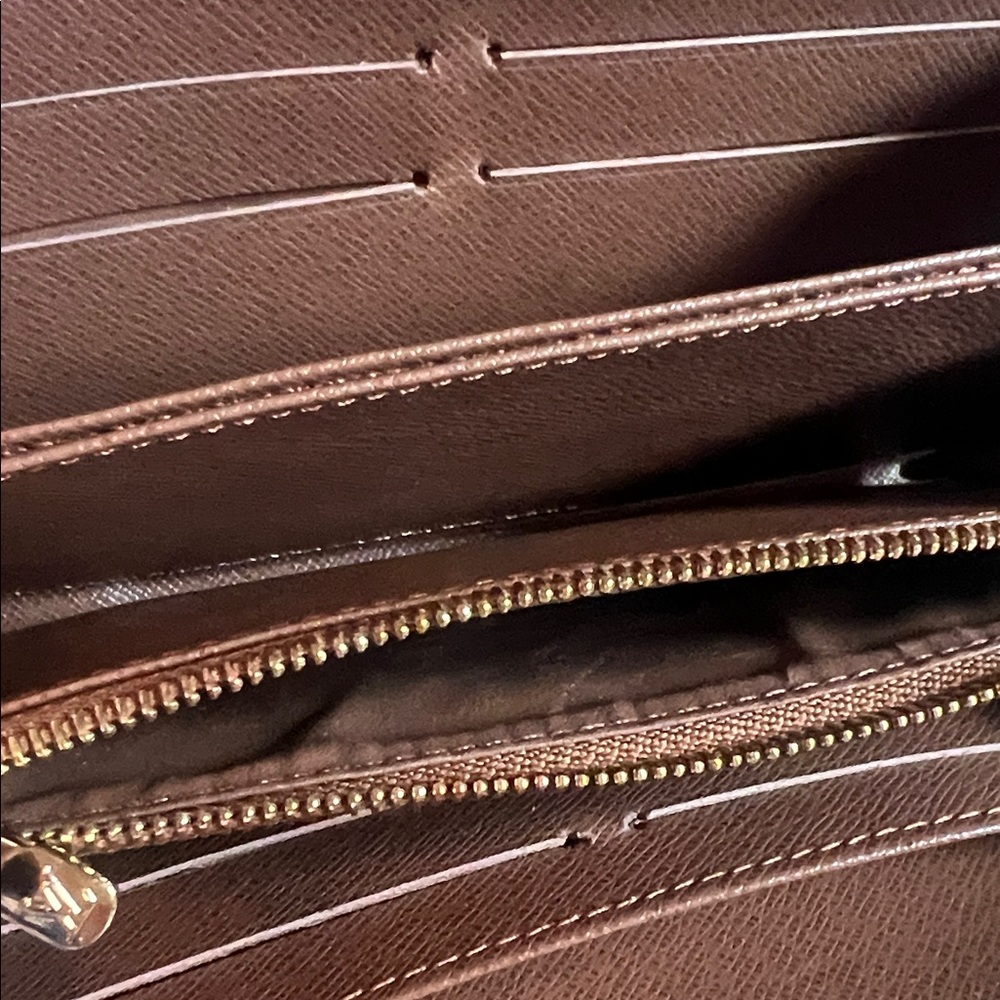 ✨Louis Vuitton Floral Wallet - Brown and Pink✨ - Picture 16 of 16